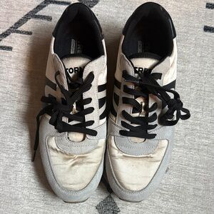 Tretorn Black and White Women's Sneakers